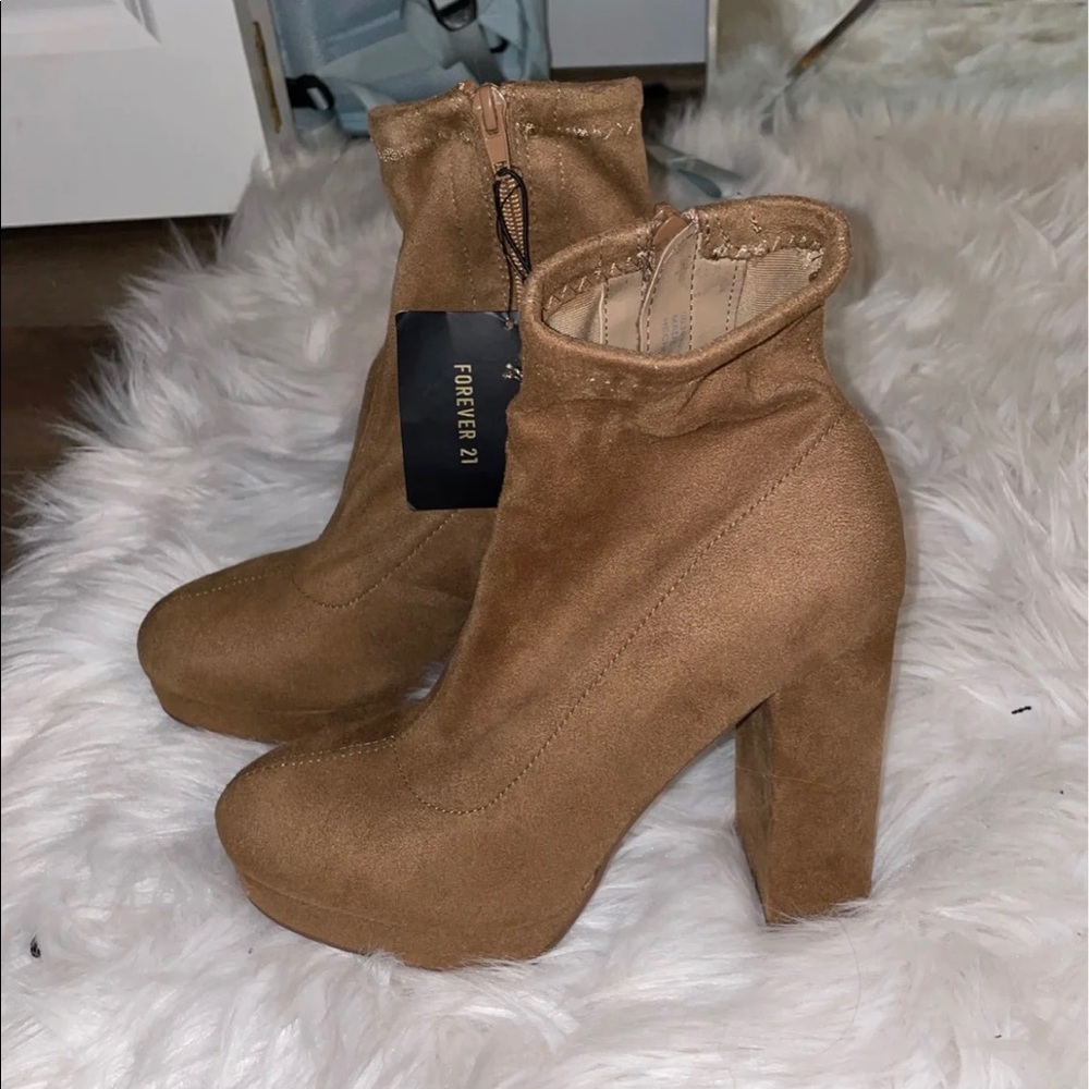 Brand new suede tan forever 21 booties